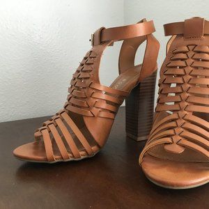 Bamboo Stash, Chunky Woven Heeled Sandal/ Huarache styled, heeled sandal Size 6